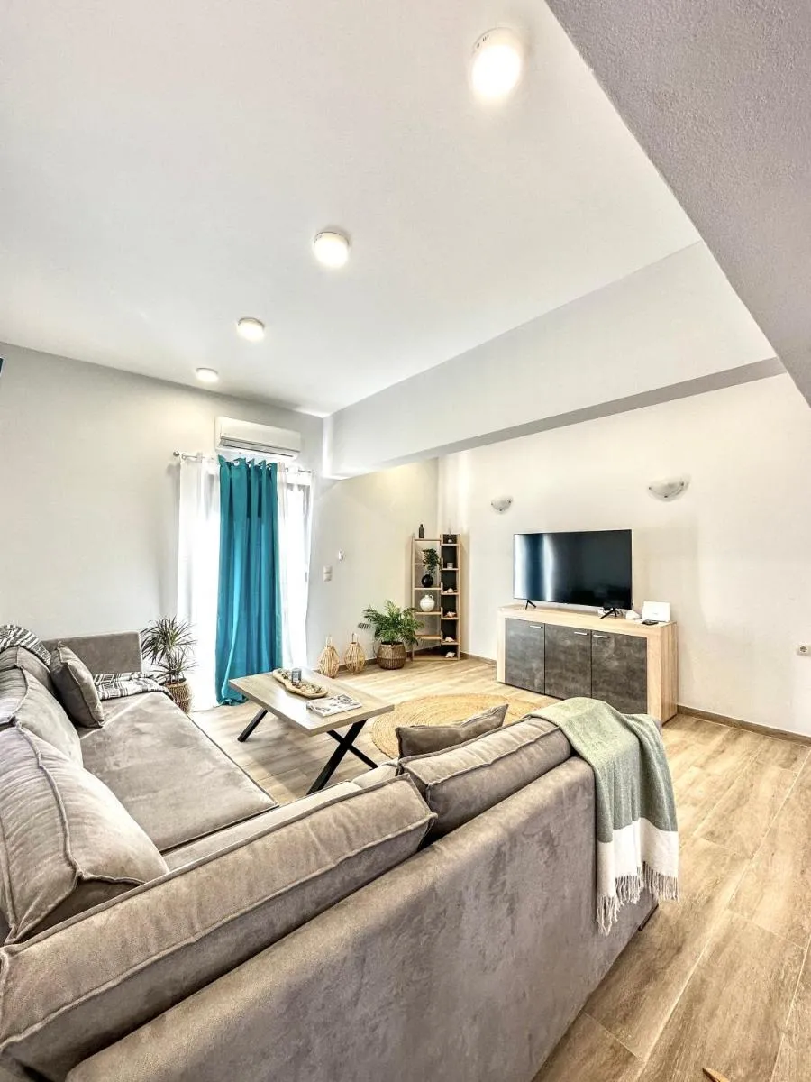 Image 5 of Exquisite 4-Bedroom Prestige Apartment