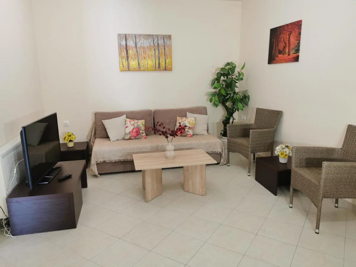 Image 5 of Fiore di Rodi – Private Pool, Jacuzzi and Barbecue
