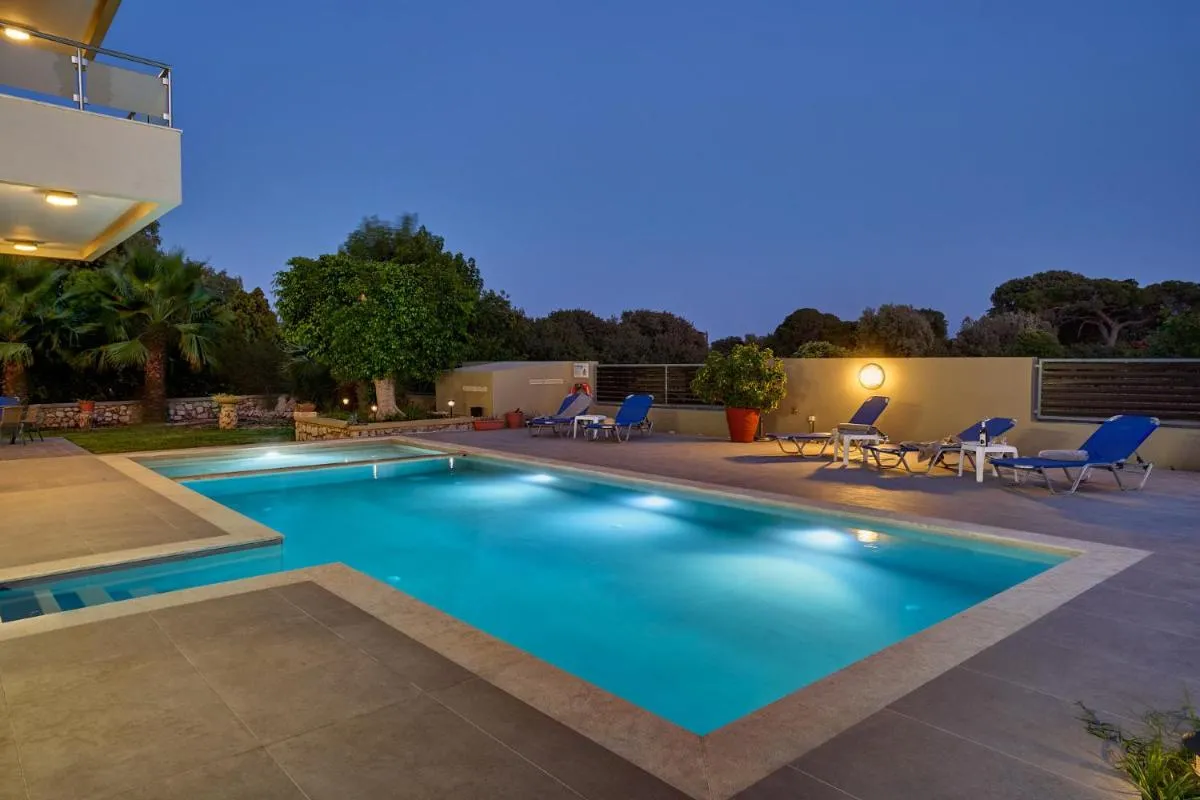 Image 2 of Gia’s Luxury Residence