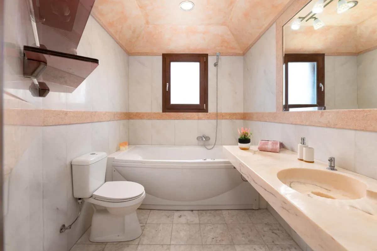 Image 2 of Glamorous Villa Nefeli