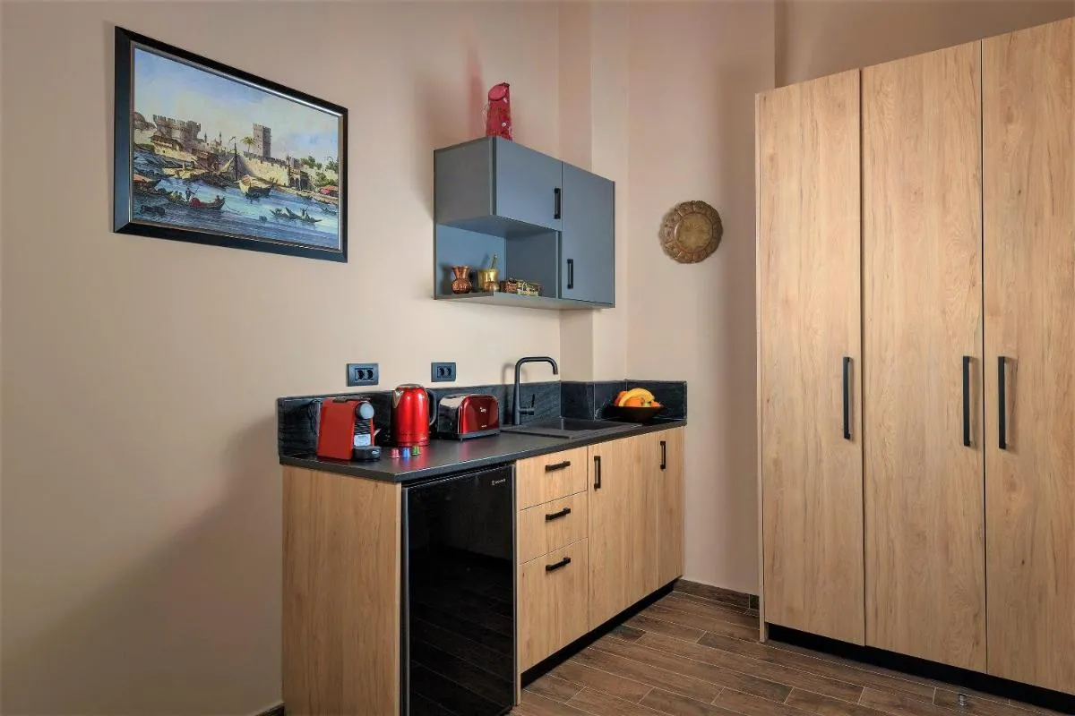 Image 4 of Grand Master Suite