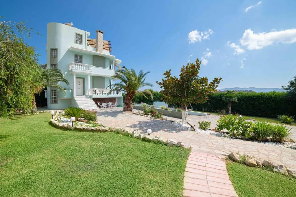 Image of Haraki Hill & Seaview – Aelia Apartment
