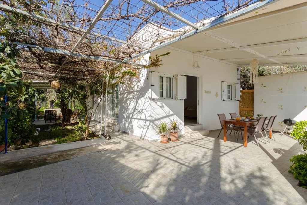 Image of Hari’s House