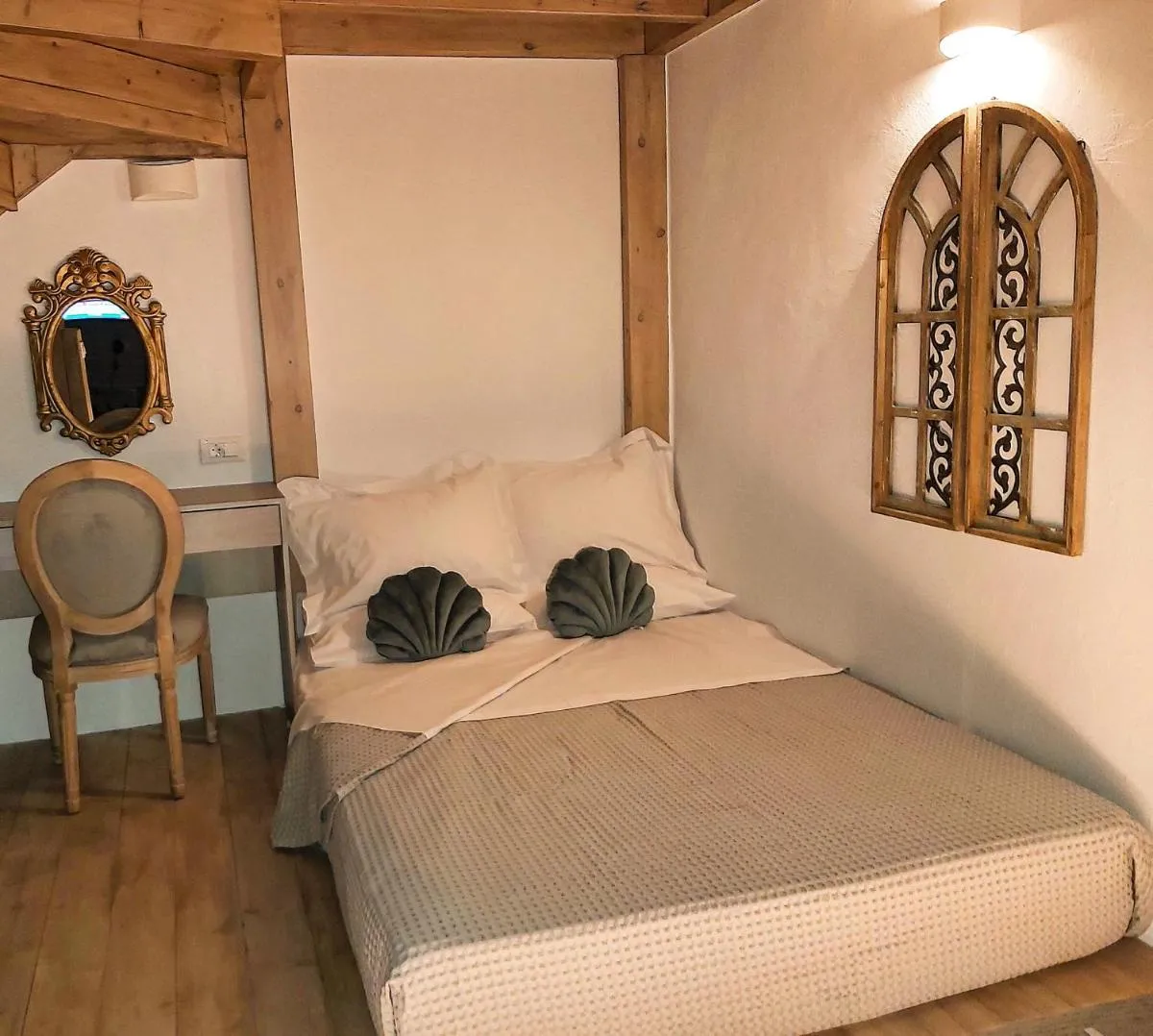 Image 2 of Heliareti Traditional House