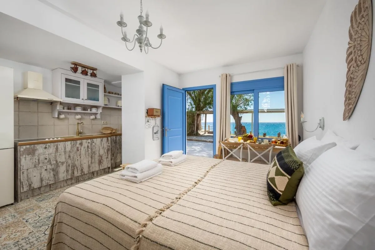 Image 5 of Hermes Seaview House