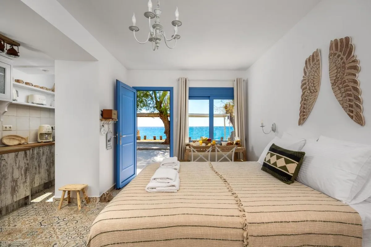 Image 1 of Hermes Seaview House