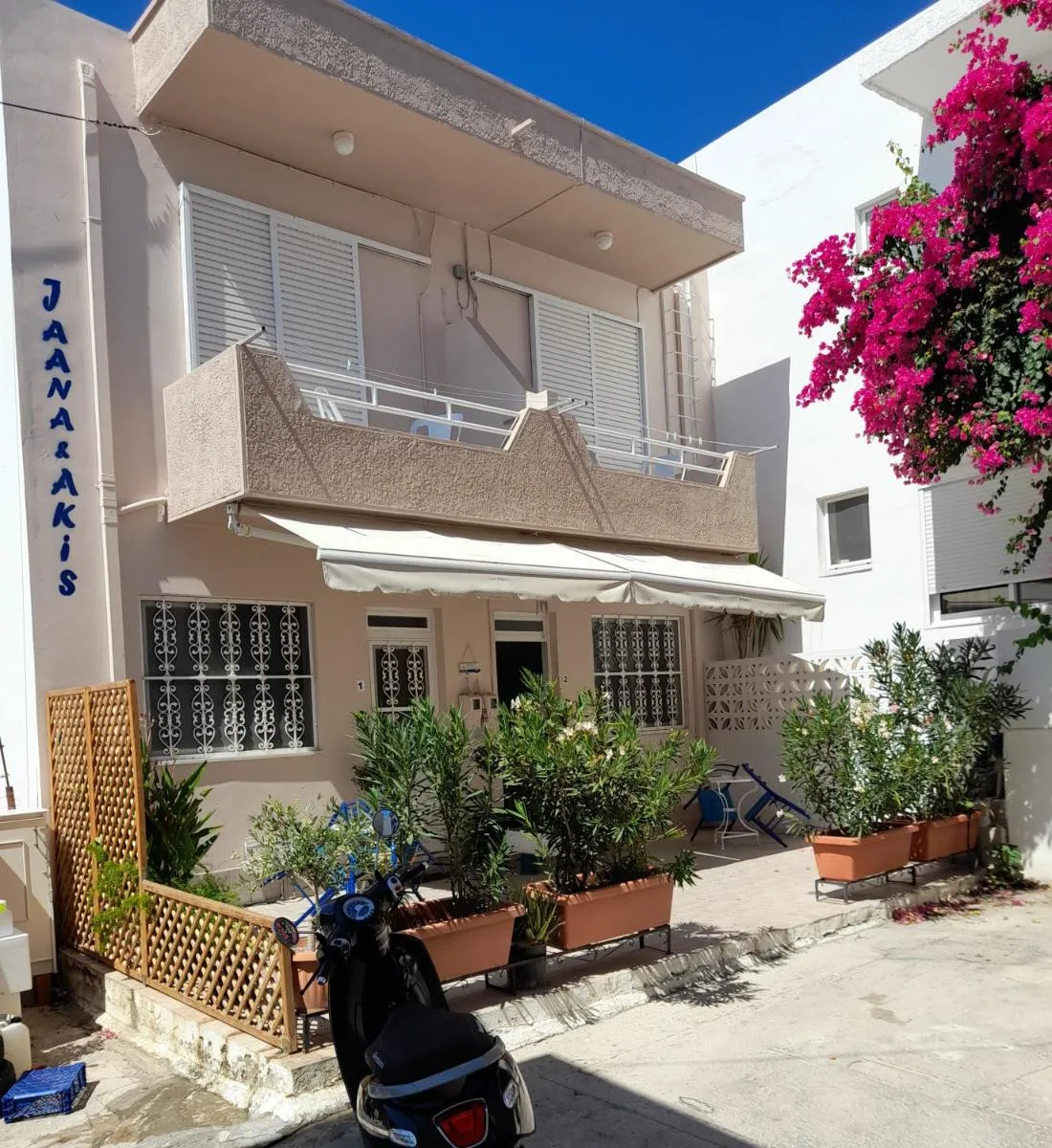 Image 3 of Jaana & Akis Holiday Home 1&2, Haraki
