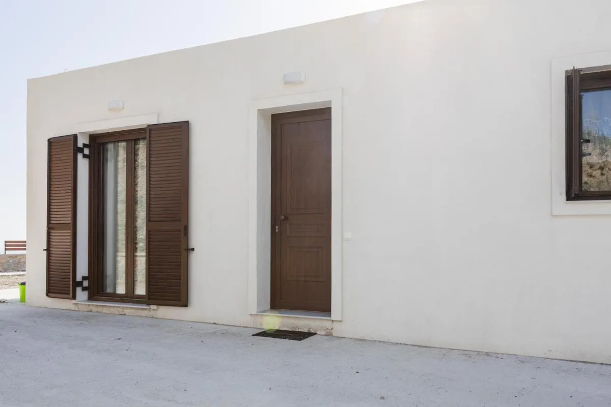 Image 6 of Kastrena House