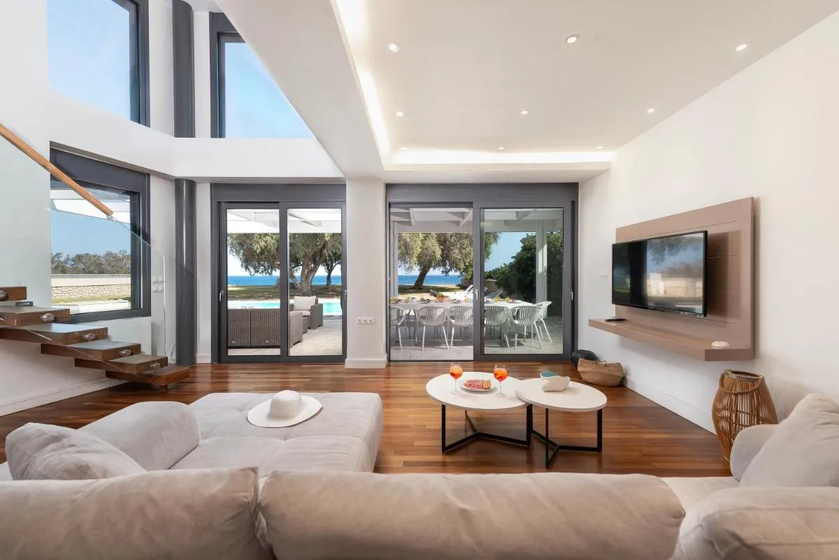 Image 5 of Kiotari Dream beachfront villa
