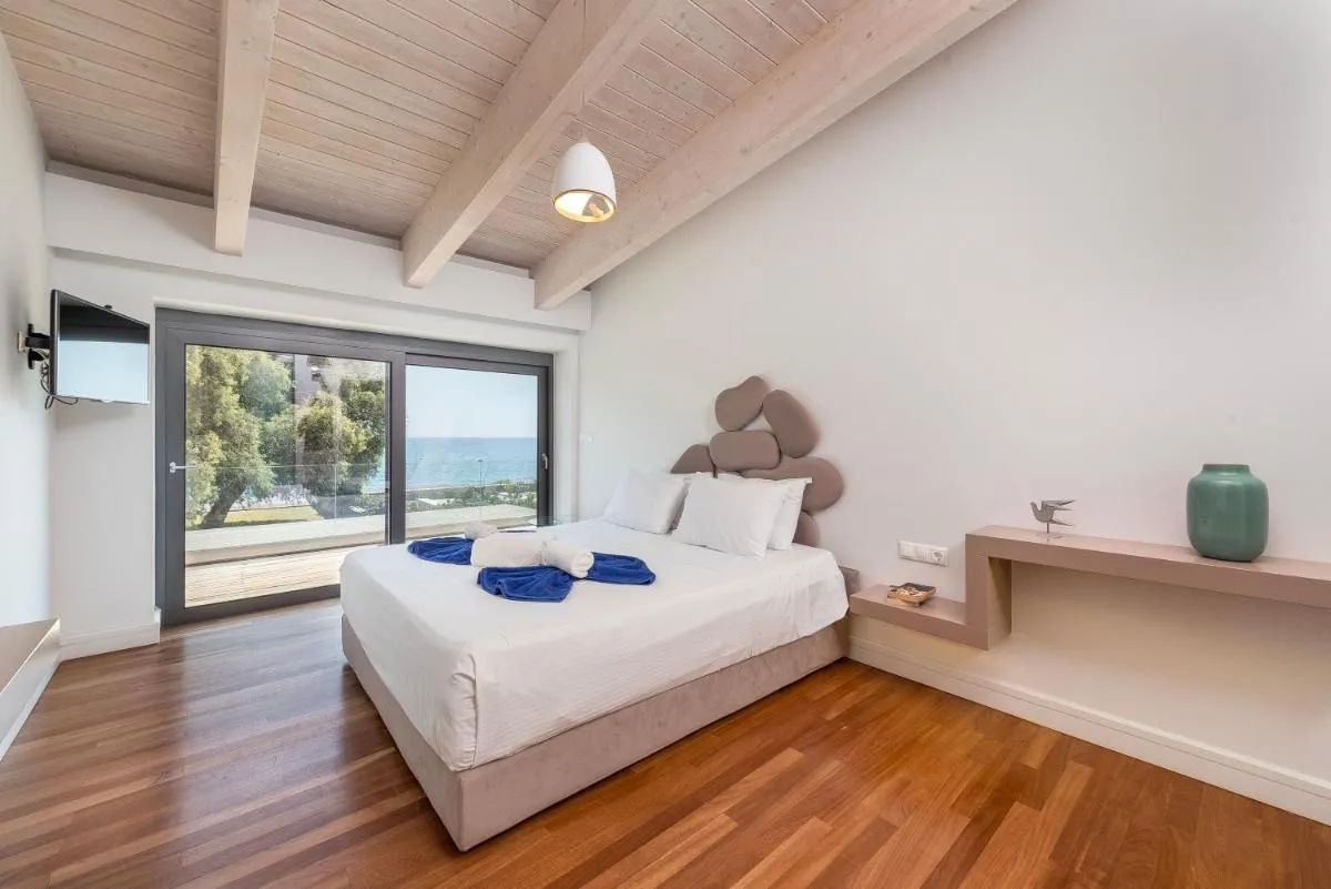 Image 1 of Kiotari Dream beachfront villa