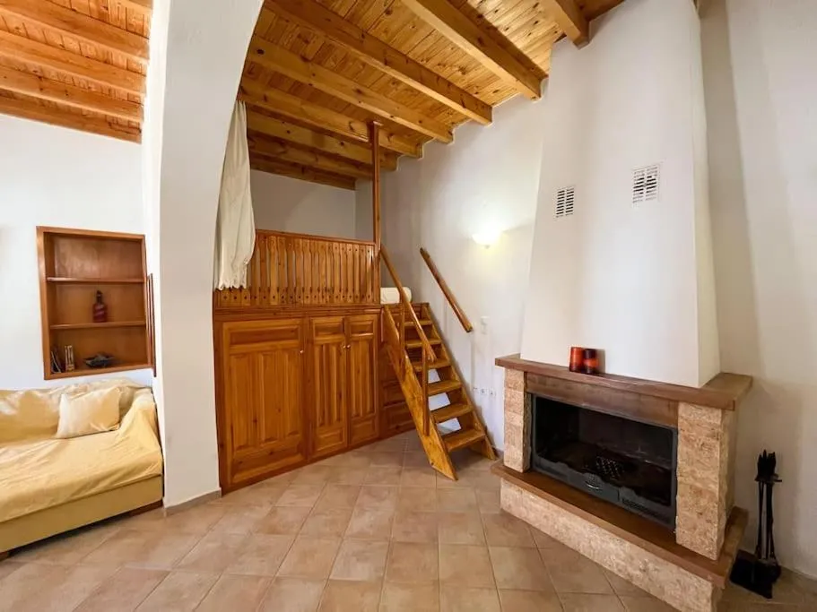 Image 5 of Kostas Village House