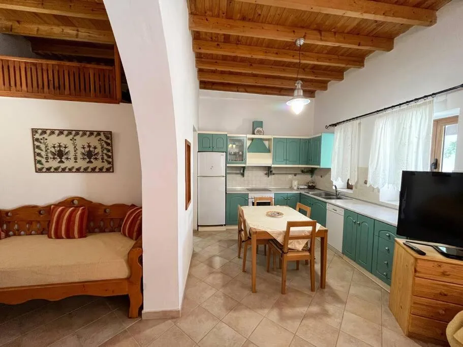 Image 2 of Kostas Village House