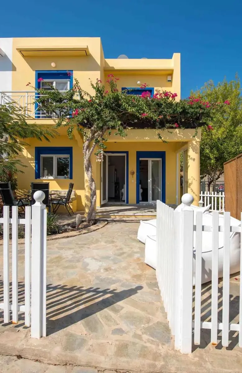 Image 3 of Le Petit Refuge 2 Floor Maisonette with Seaview