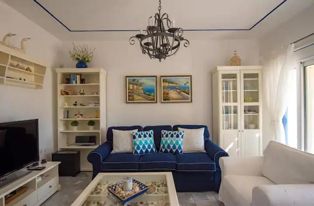Image of Le Petit Refuge 2 Floor Maisonette with Seaview