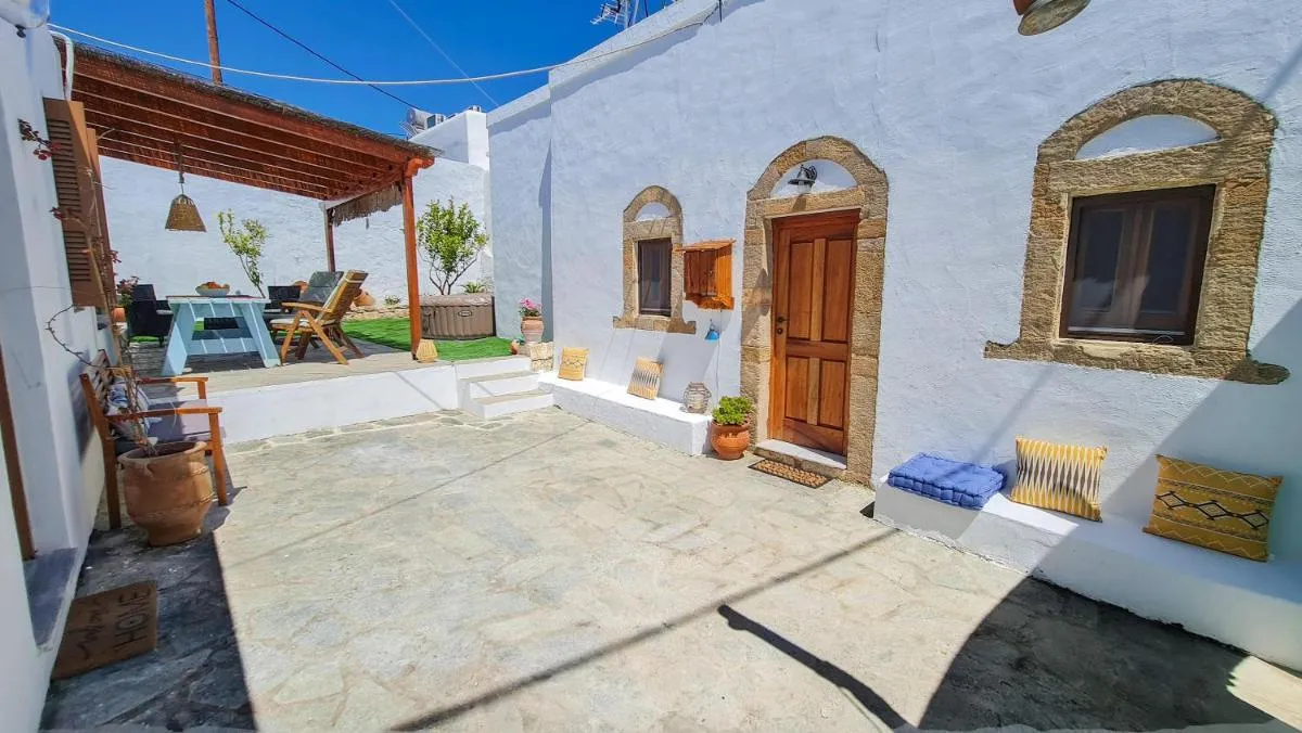 Image 2 of Lefko House