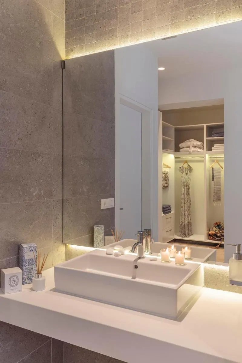 Image 3 of Lindia Athena Luxury Villas