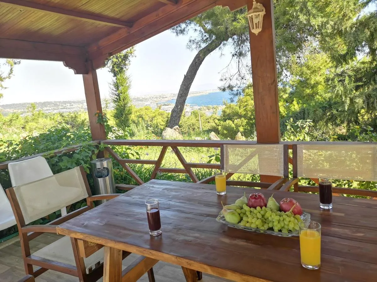 Image 4 of Louis Luxury Villa by living in blue