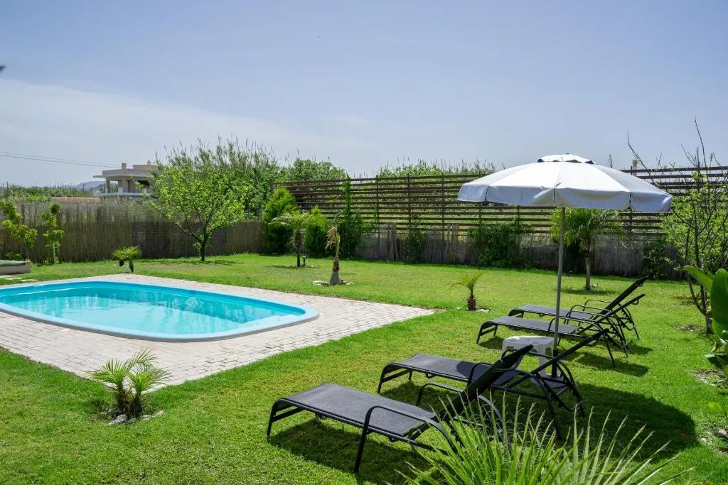 Image of M&B Luxury House