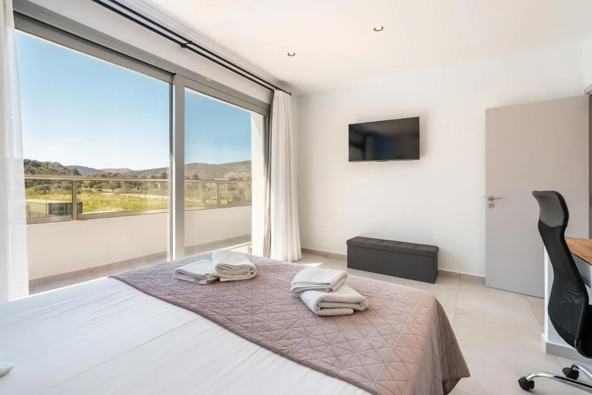 Image 5 of M&B Luxury Villa