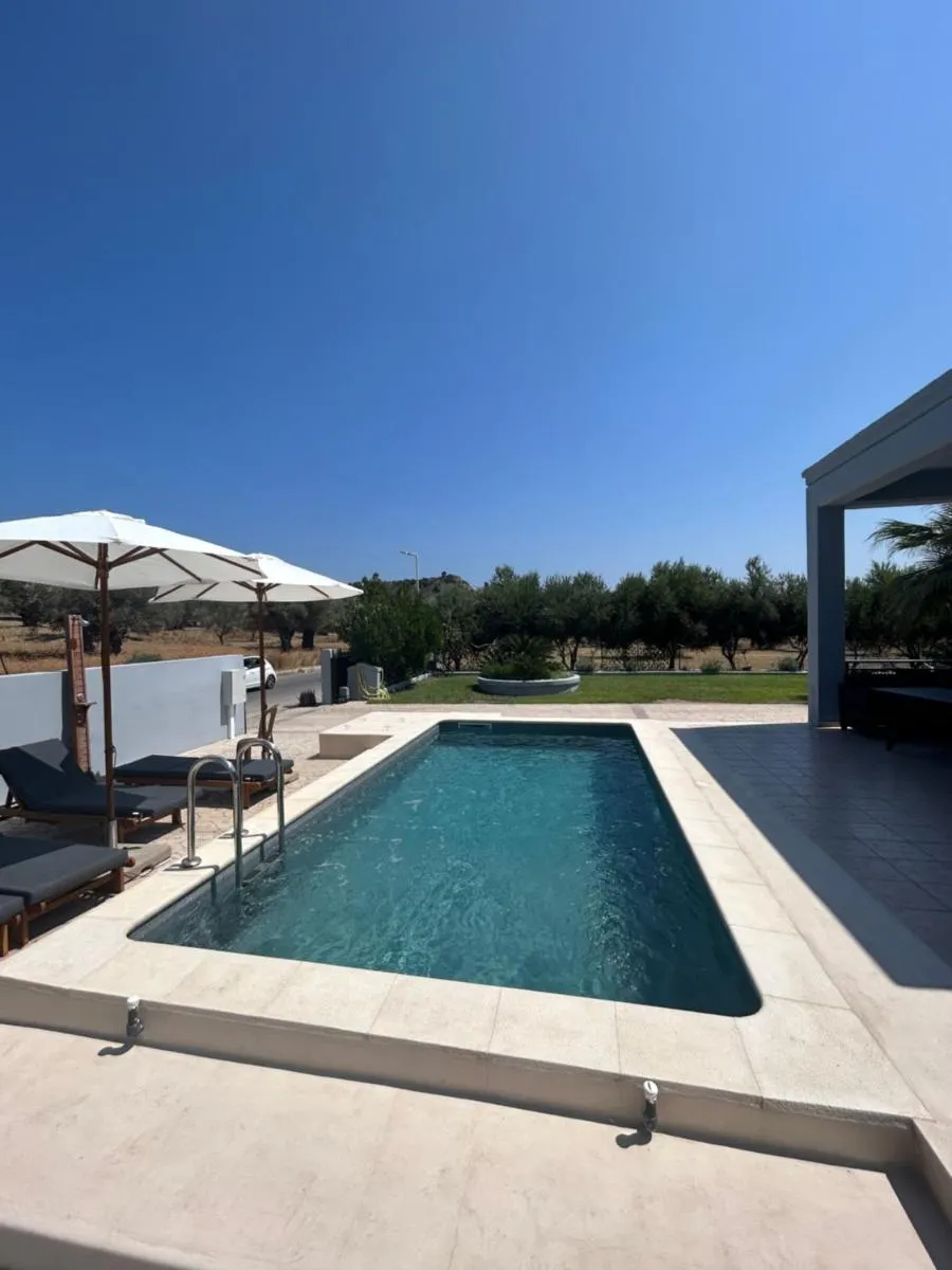 Image 3 of MG luxury villa kalithies