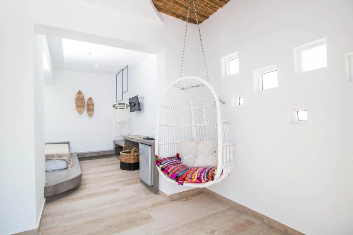 Image 2 of Malibu Boutique Studios & Bungalows