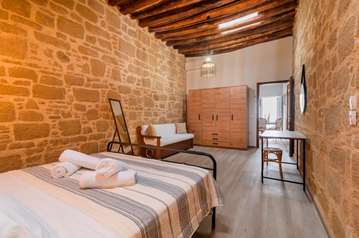 Image 6 of Manolis and Anna’s House