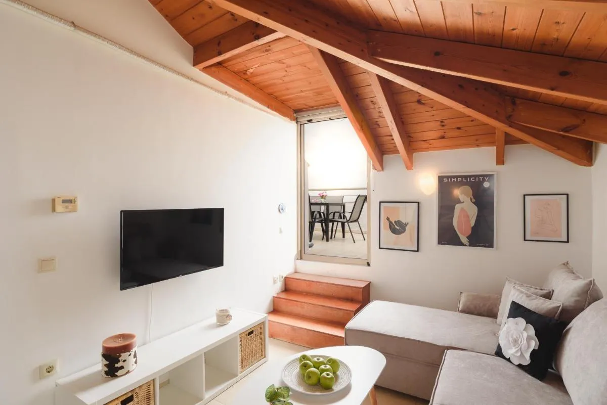 Image 5 of Marilena Mare Seaside & Jacuzzi House
