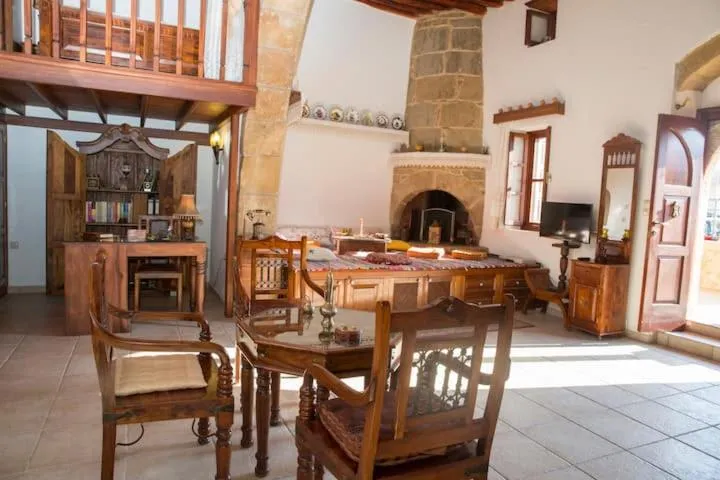 Image 3 of Matina’s traditional house