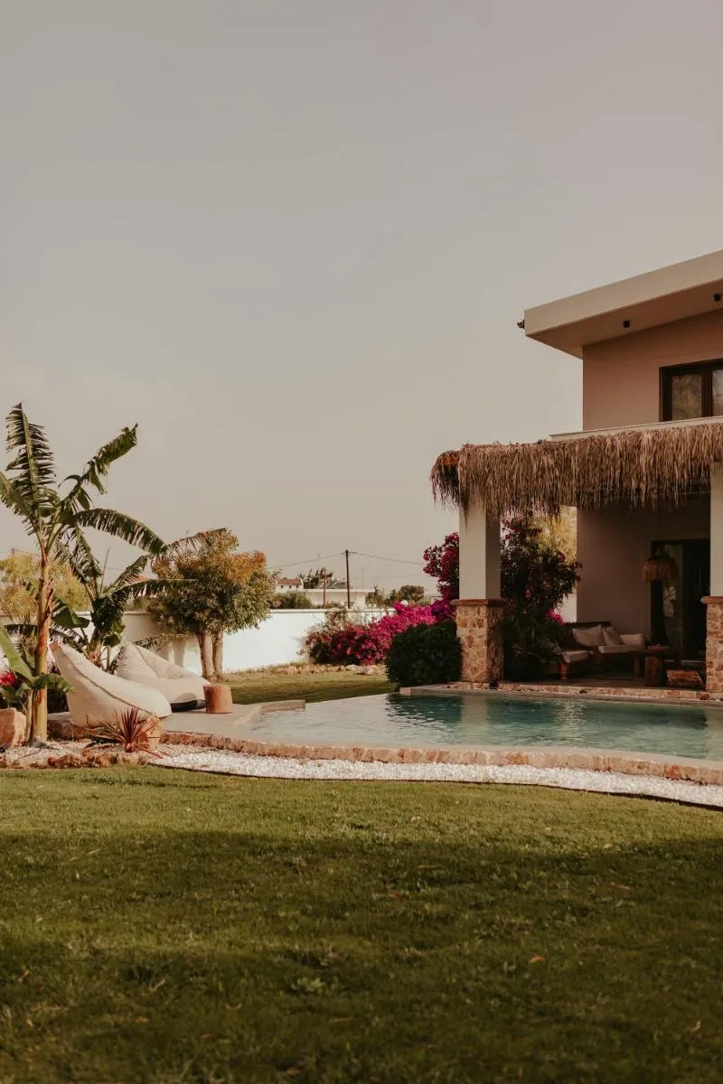 Image 6 of Maya pool & mountain view villa