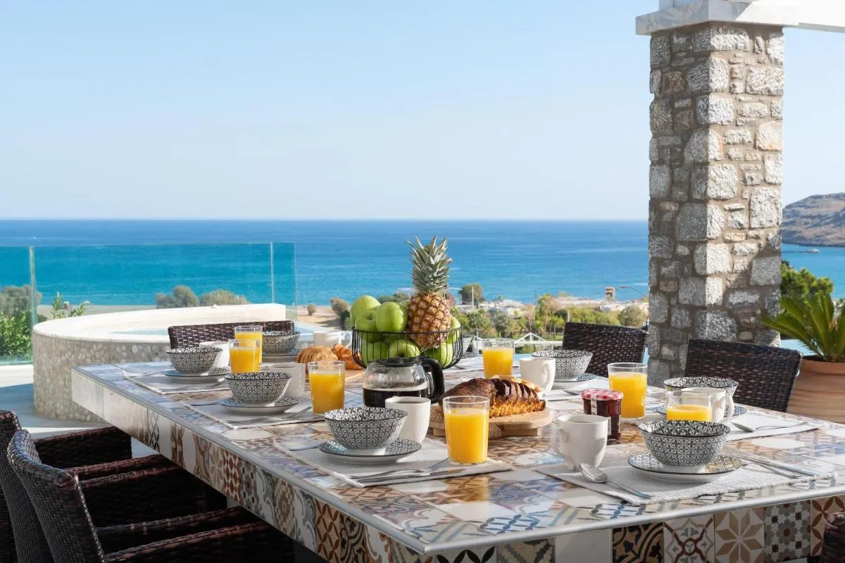 Image 4 of Modern Luxury Villa