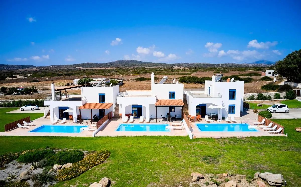 Image 3 of Nerida Beachfront Villas