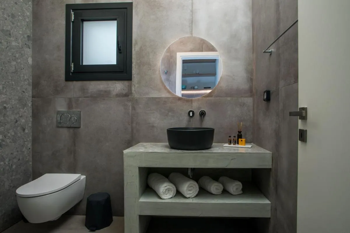 Image 2 of Nόka Suite Apartments