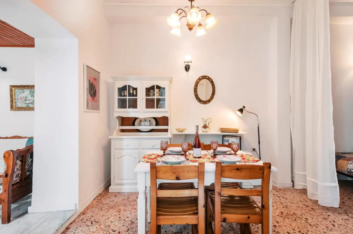 Image 3 of Olympia’s Cozy Guesthouse