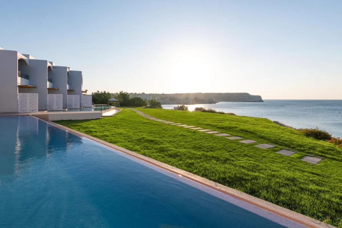 Image 6 of Paralos Rodos Lifestyle