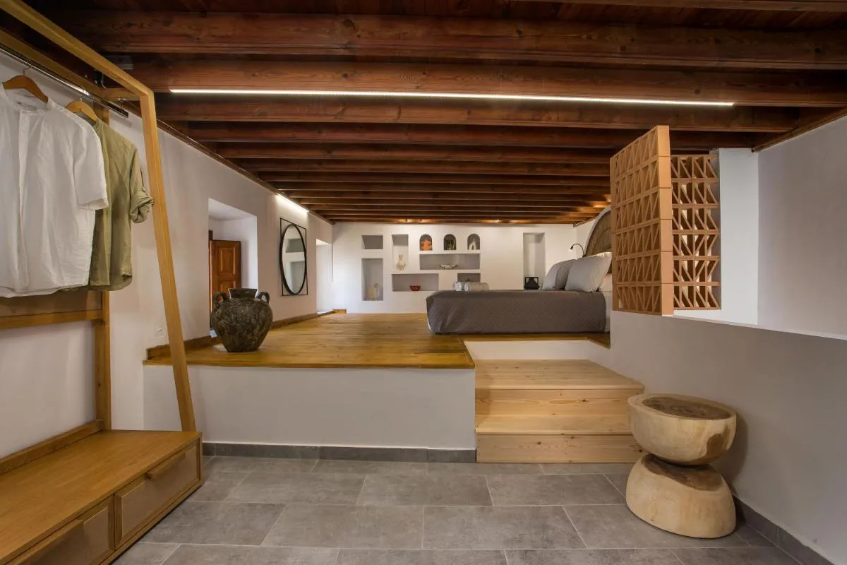 Image 2 of Pera houses 2-bedroom in the center of Lindos