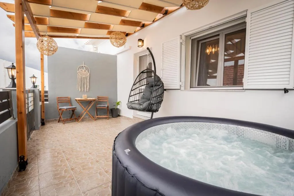 Image of Platanos House Salakos – With Jacuzzi