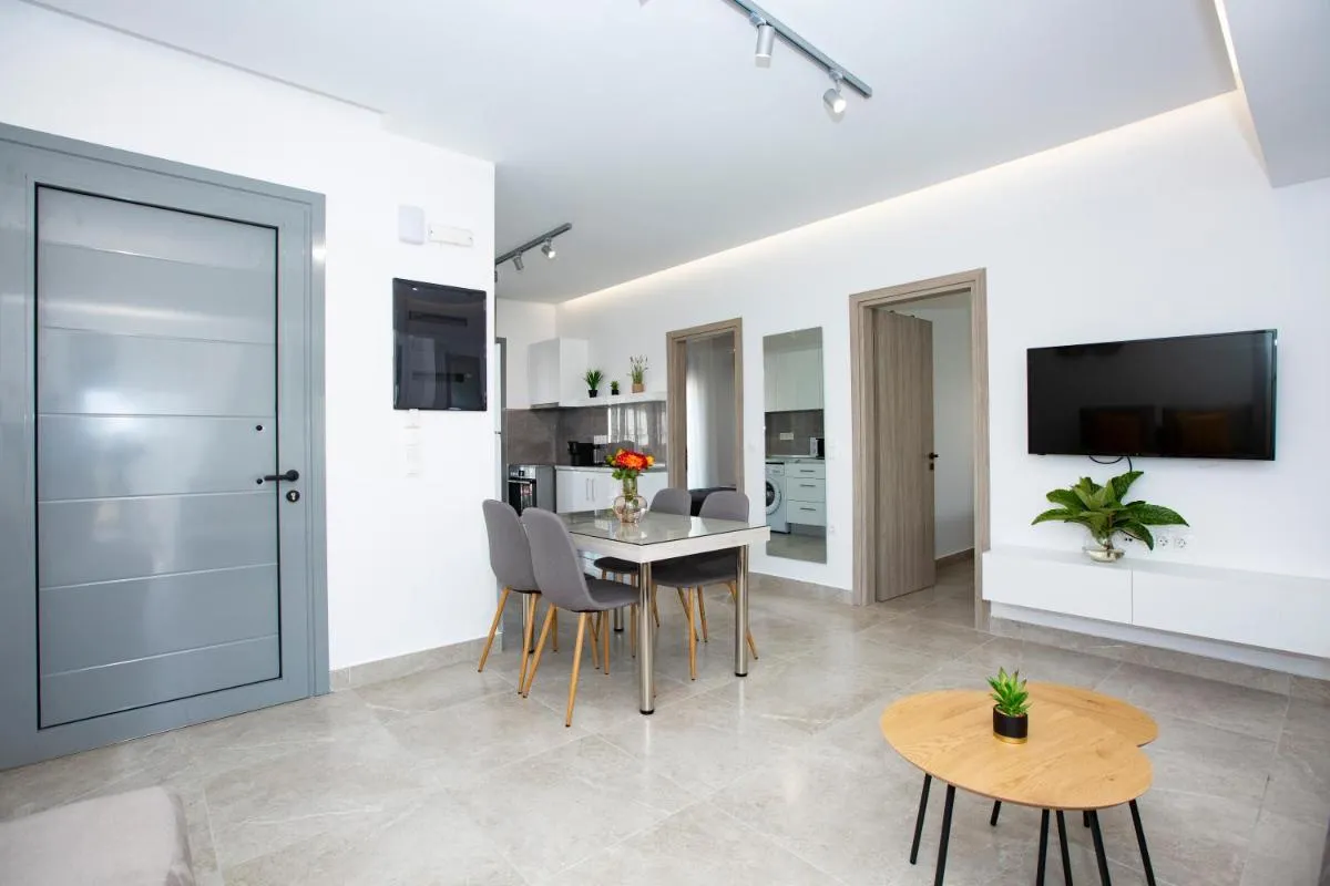 Image 4 of RENI APARTMENT Faliraki