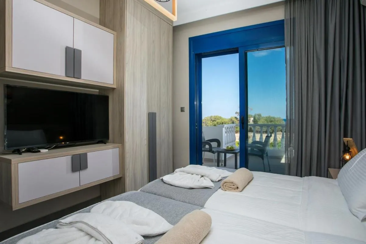 Image 1 of RITA MARE seafront villas heated Pools
