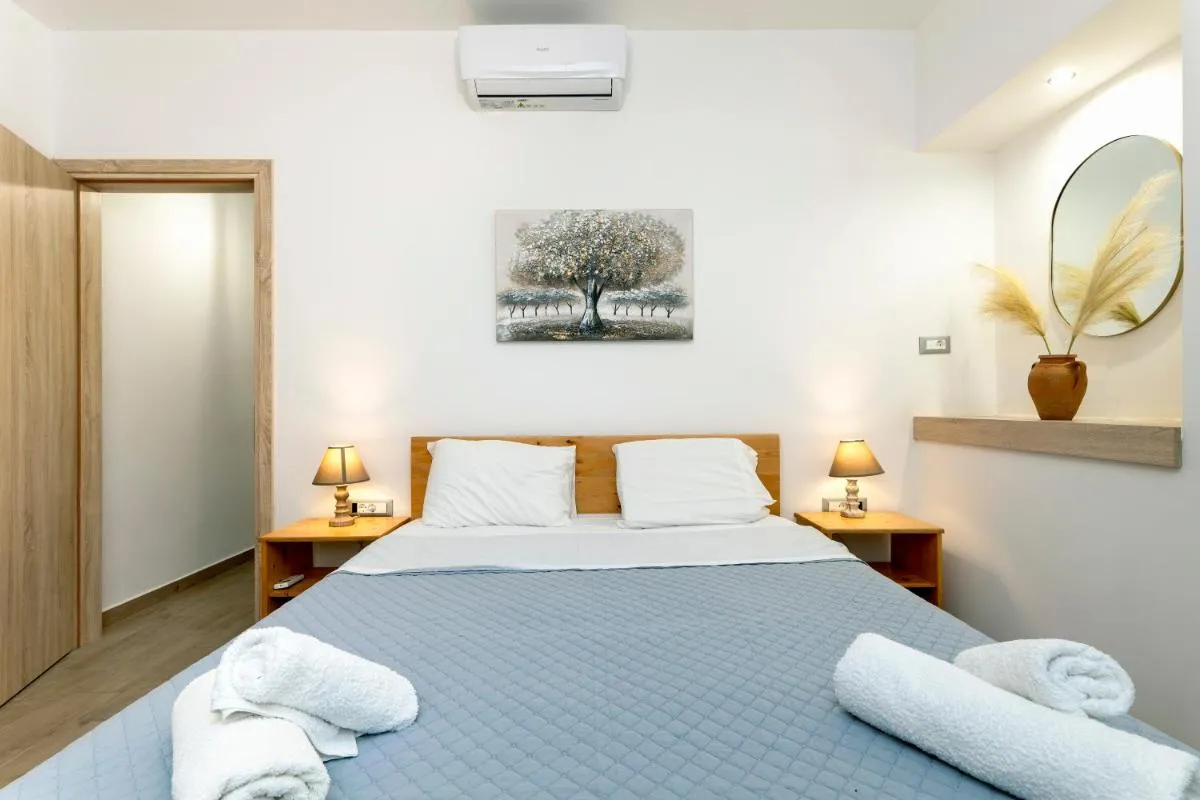 Image 6 of Reborn Luxury Apartments