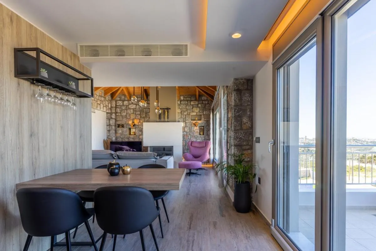 Image 5 of Rhode Luxury Villa