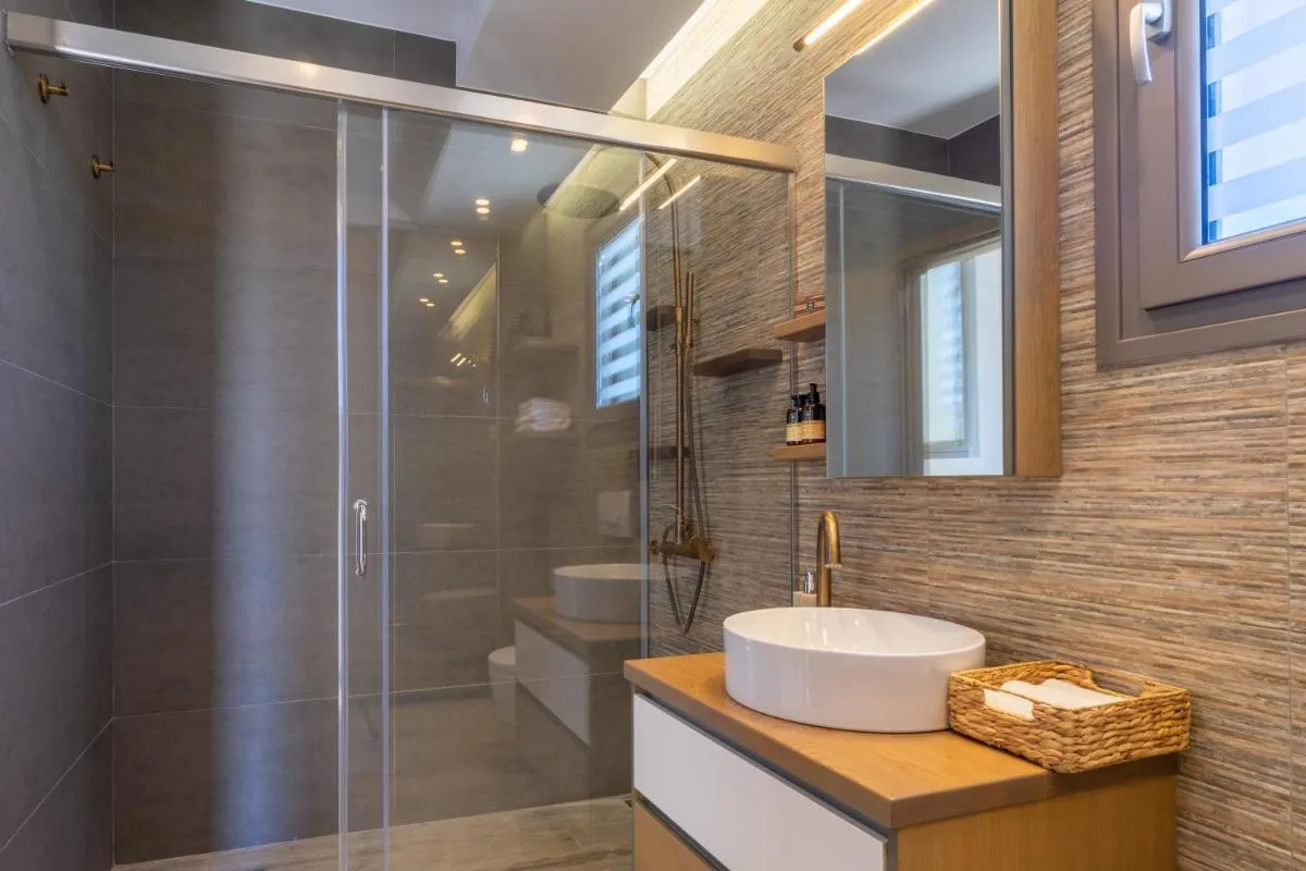Image 2 of Rhode Luxury Villa