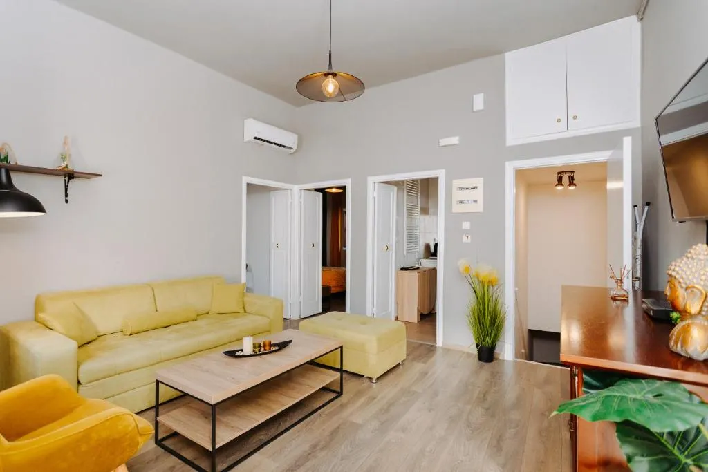 Image of Rhodes Old town apartment manos