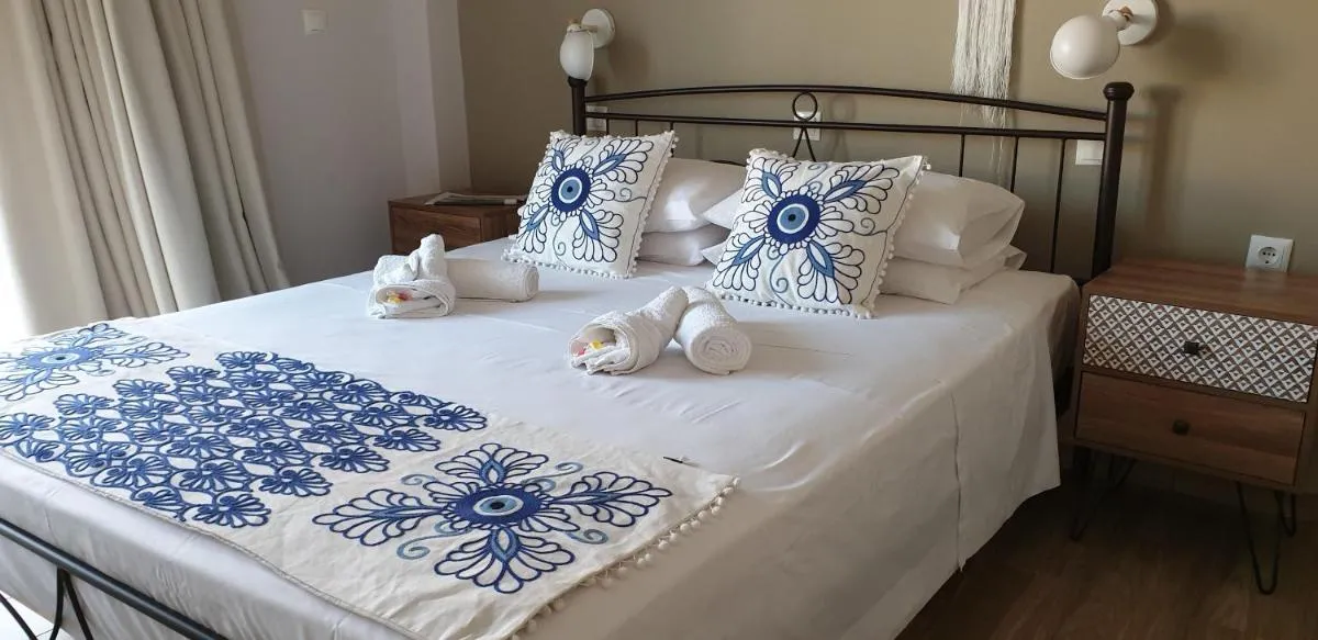 Image 1 of Ria’s Deluxe Apartments