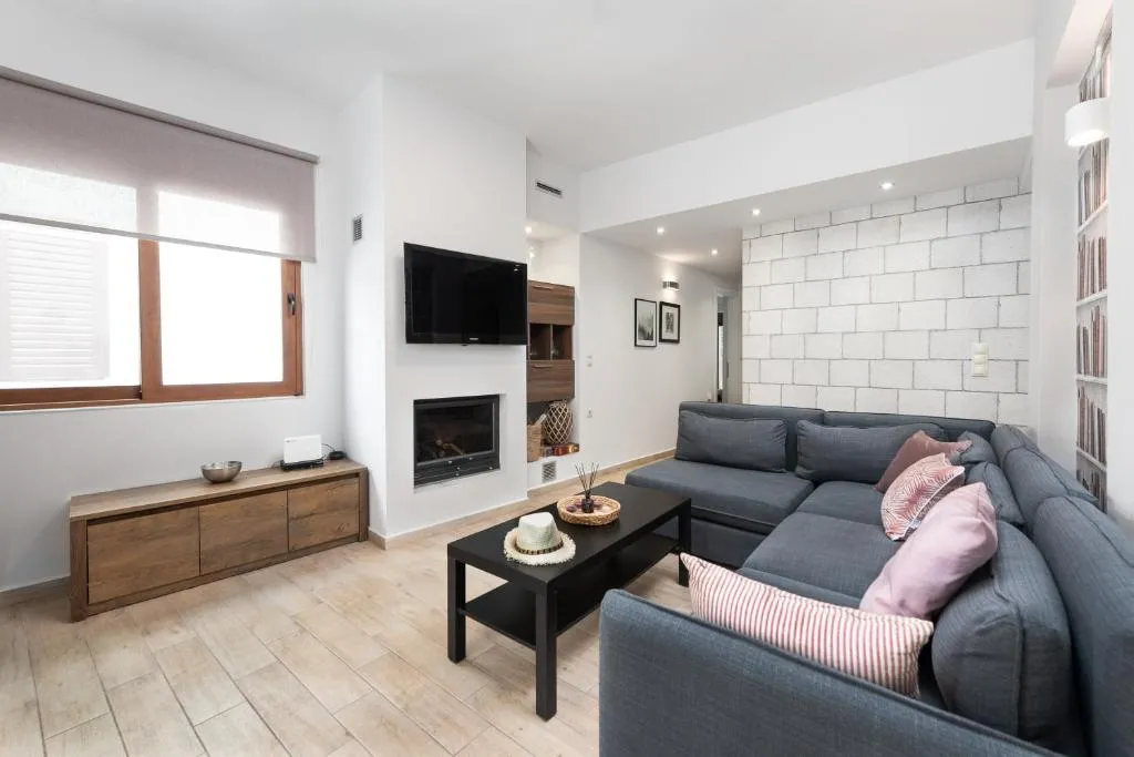 Image of Ritas Modern In-City House