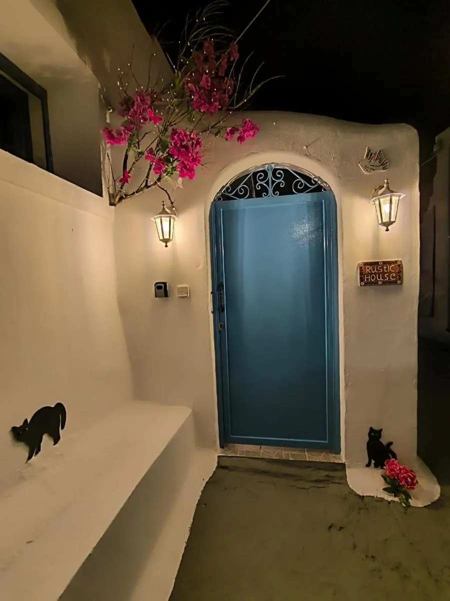Image 3 of Rustic House Archangelos