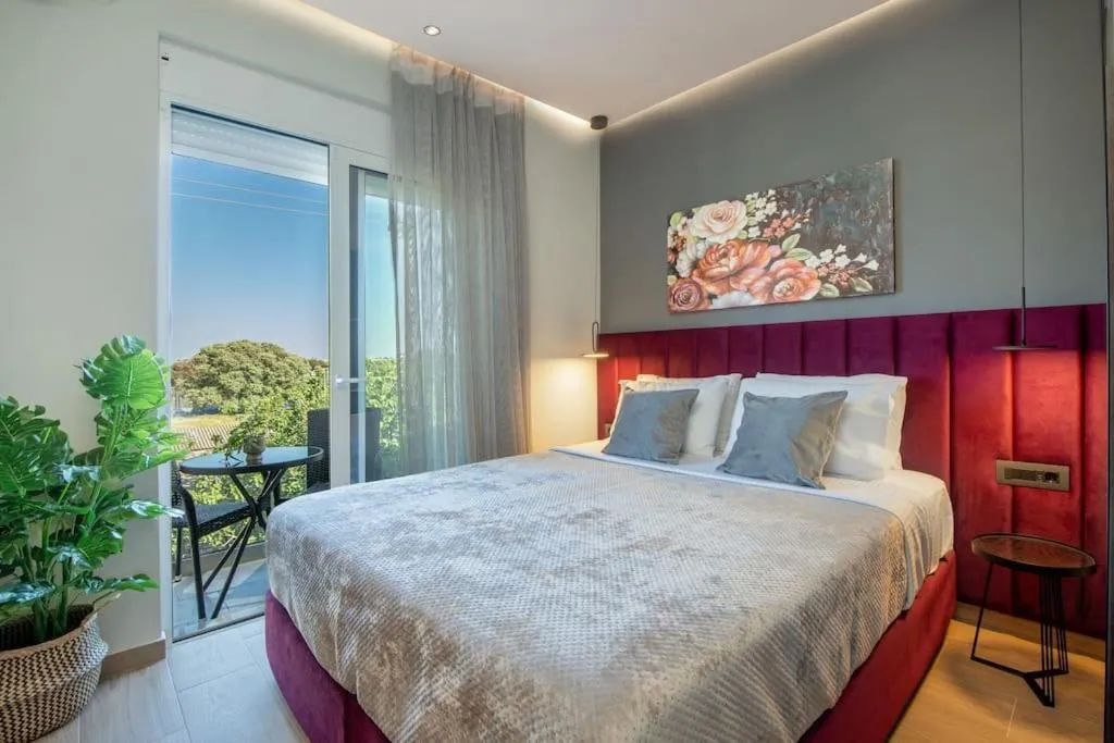 Image 1 of Santa Marina Luxury Apartments #3