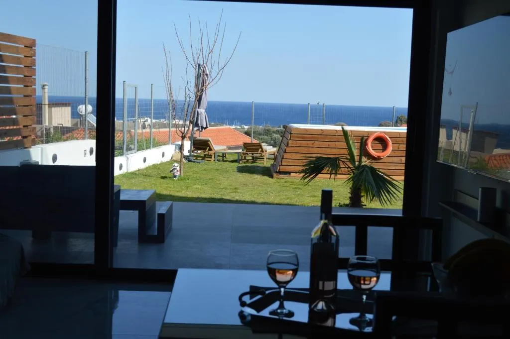 Image of Sea View Sunrise Luxury Apartment