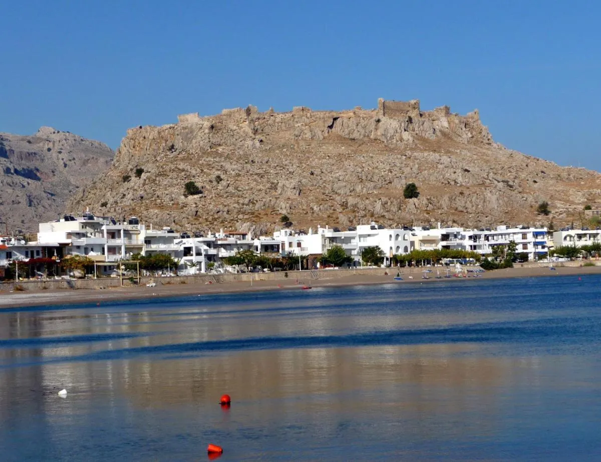 Image 5 of Skizenas Waterfront Apartments