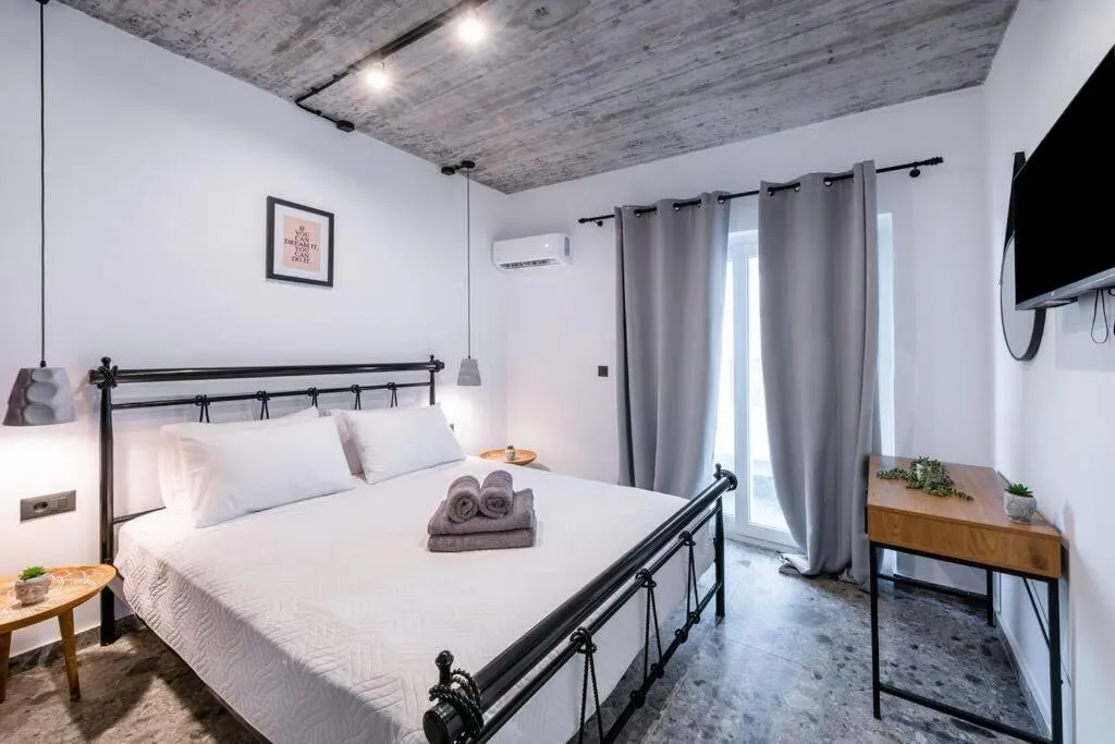 Image of Smart Luxury Apartments #3