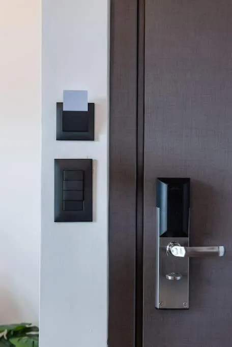 Image 4 of Smart Luxury Apartments #3